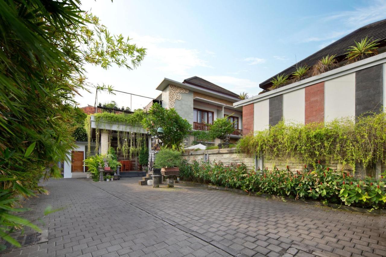 Jineswari Kuta By Kamara Hotel